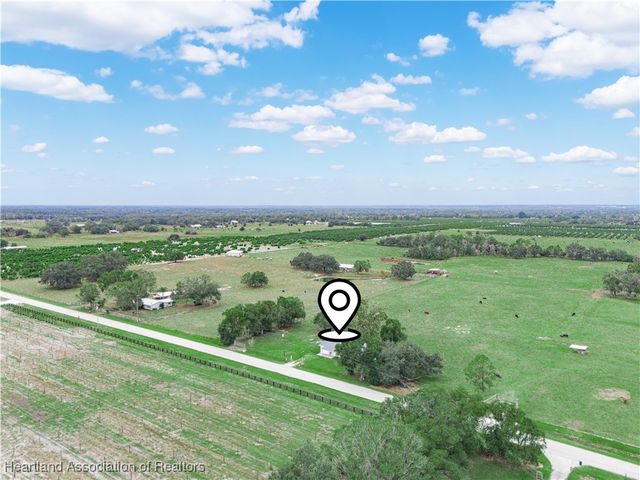 657 N Hollandtown Road, Wauchula, FL 33873