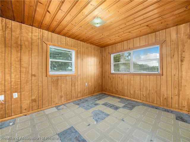 657 N Hollandtown Road, Wauchula, FL 33873