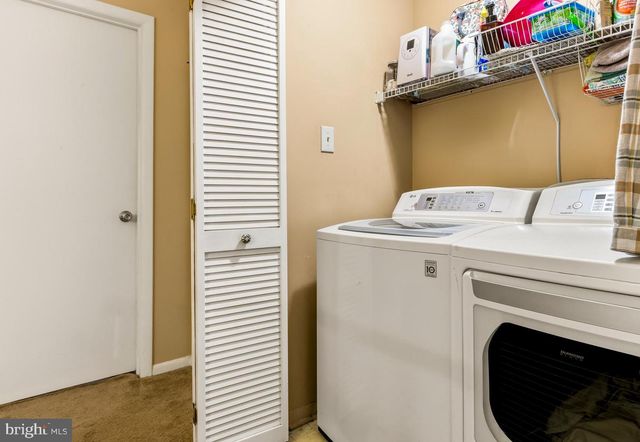 48 FOREST CT, Mantua, NJ 08051