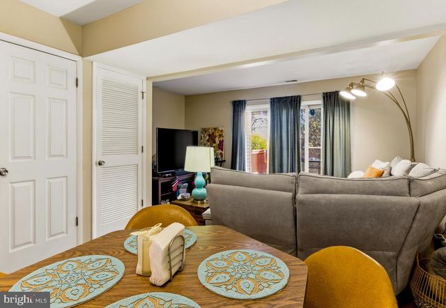 48 FOREST CT, Mantua, NJ 08051