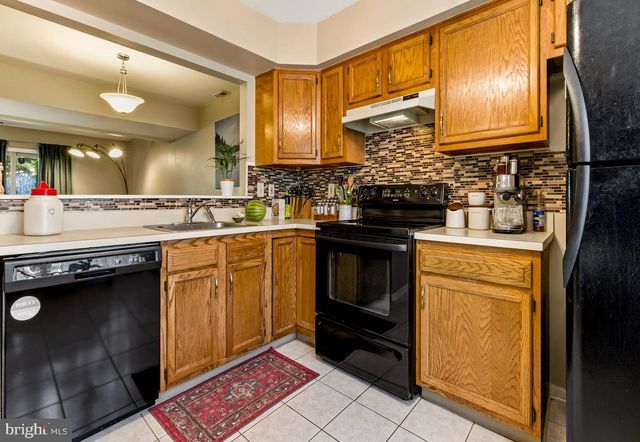 48 FOREST CT, Mantua, NJ 08051