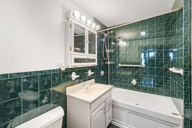 95 Harris Street A, Revere, MA 02151