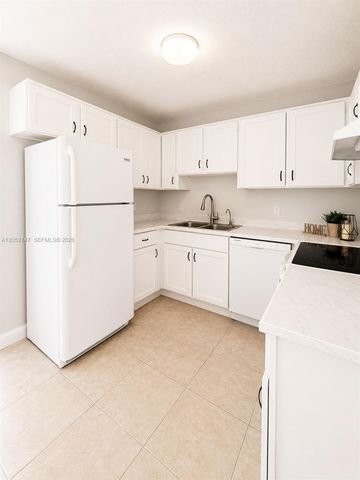 96 SE Norfolk Boulevard, Stuart, FL 34997
