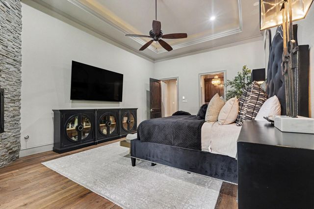 6912 Lone Star Court, Montgomery, TX 77316