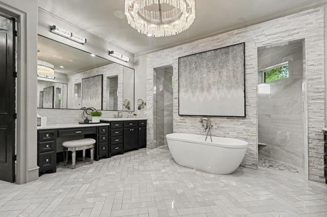 6912 Lone Star Court, Montgomery, TX 77316