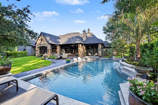 6912 Lone Star Court, Montgomery, TX 77316