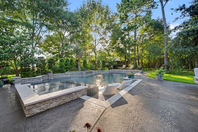 6912 Lone Star Court, Montgomery, TX 77316