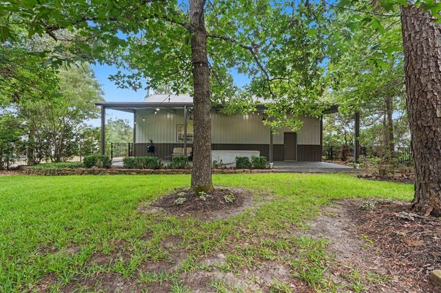 6912 Lone Star Court, Montgomery, TX 77316