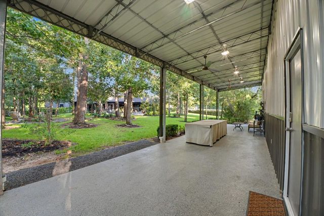 6912 Lone Star Court, Montgomery, TX 77316