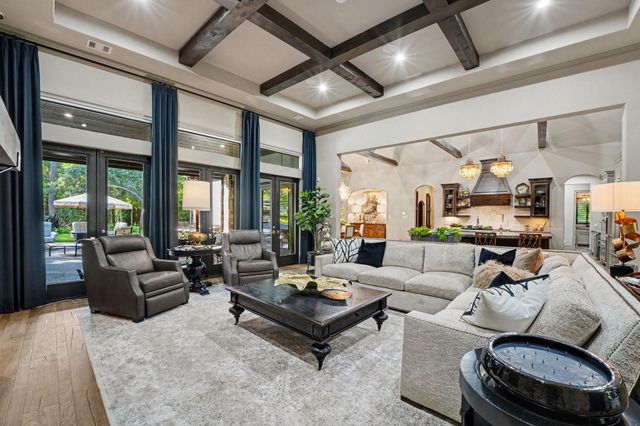 6912 Lone Star Court, Montgomery, TX 77316