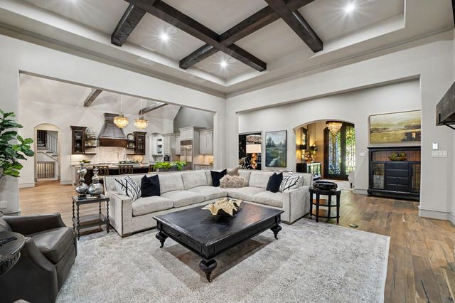6912 Lone Star Court, Montgomery, TX 77316