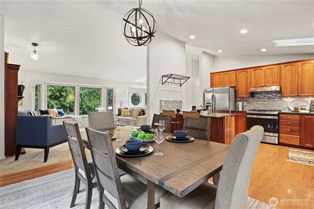 16603 199th Place NE, Woodinville, WA 98077