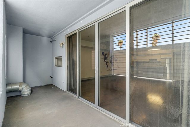 433 Pine Avenue 100, Long Beach, CA 90802