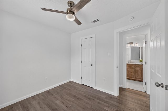 12 States Avenue, Midlothian, TX 76065