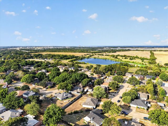 12 States Avenue, Midlothian, TX 76065
