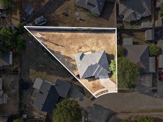 12 States Avenue, Midlothian, TX 76065