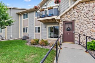 320 E Washington STREET #4, Slinger, WI 53086