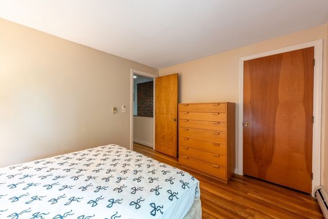 6 Webster Ct 6, Amherst, MA 01002