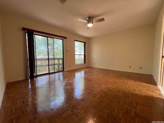 7131 THRUSH VIEW LN, San Antonio, TX 78209