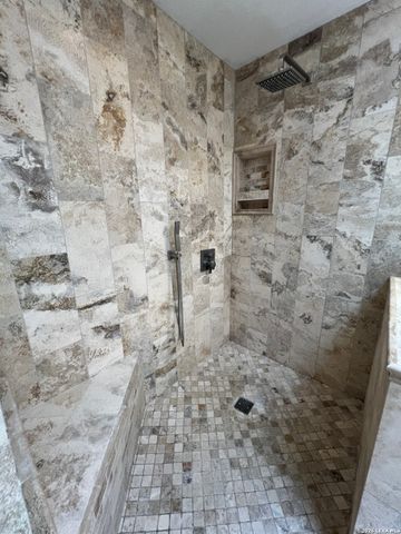 7131 THRUSH VIEW LN, San Antonio, TX 78209