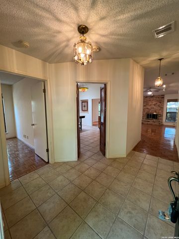 7131 THRUSH VIEW LN, San Antonio, TX 78209