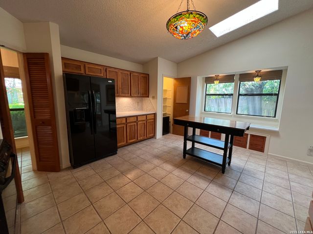 7131 THRUSH VIEW LN, San Antonio, TX 78209