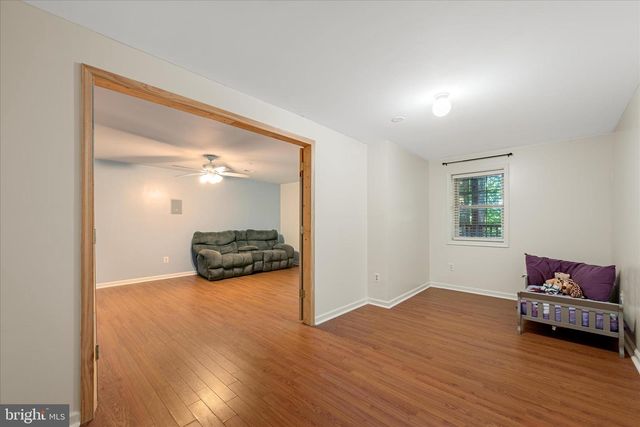 18 ROCKY KNOB LN, Front Royal, VA 22630