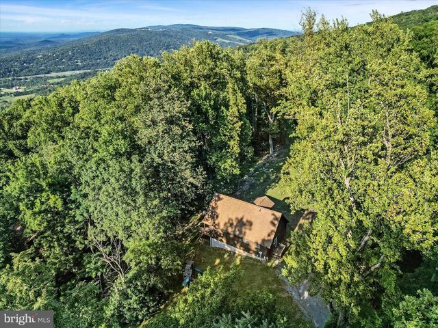 18 ROCKY KNOB LN, Front Royal, VA 22630