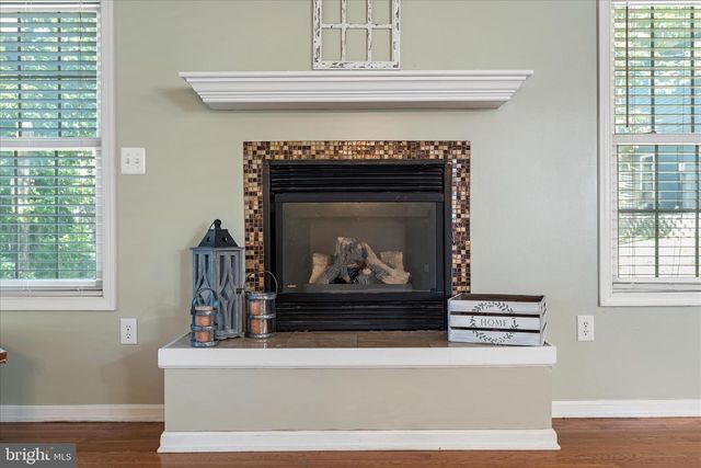 18 ROCKY KNOB LN, Front Royal, VA 22630