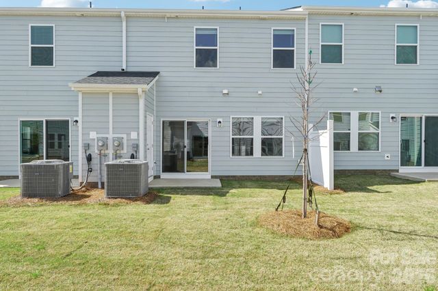 8116 Hidden Springs Trail, Charlotte, NC 28216