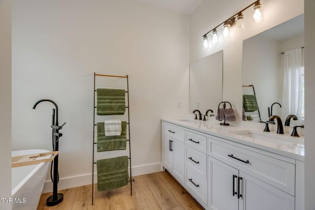 2155 Carroll Creek Road, Johnson City, TN 37615