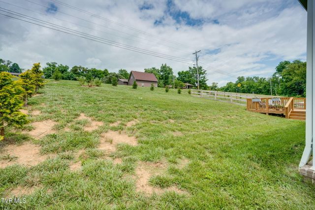 2155 Carroll Creek Road, Johnson City, TN 37615