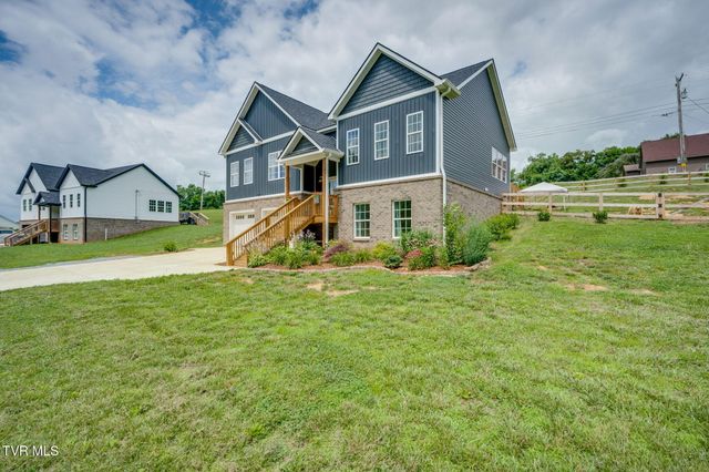 2155 Carroll Creek Road, Johnson City, TN 37615