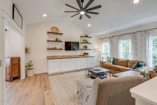 2155 Carroll Creek Road, Johnson City, TN 37615