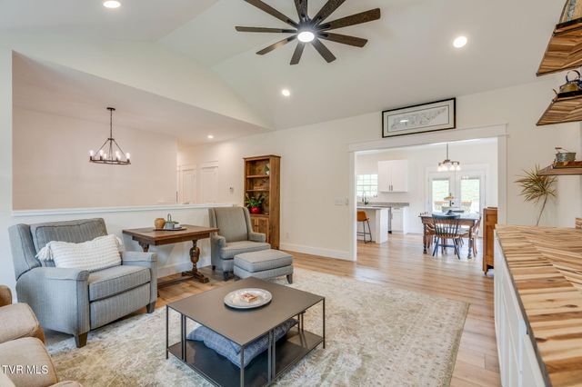 2155 Carroll Creek Road, Johnson City, TN 37615