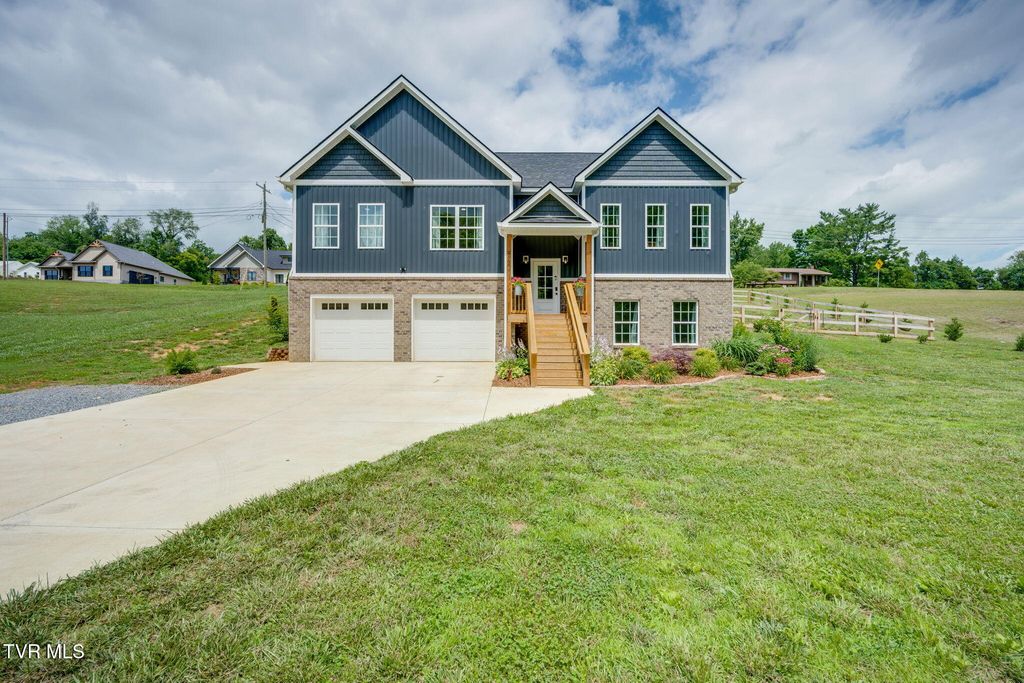 2155 Carroll Creek Road, Johnson City, TN 37615