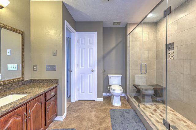 2445 Ravine Dr, Nashville, TN 37217
