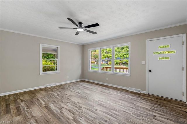 1118 Timberlane, Asheboro, NC 27205