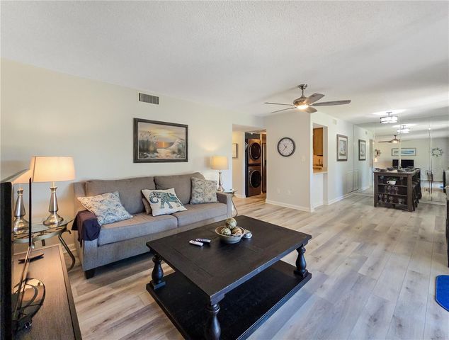 646 MIDWAY DRIVE A, Ocala, FL 34472