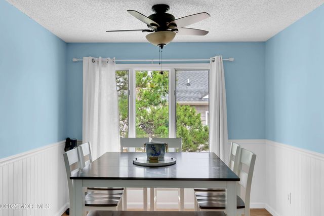 1820 E Pennsylvania Avenue E 4, Ortley Beach, NJ 08751
