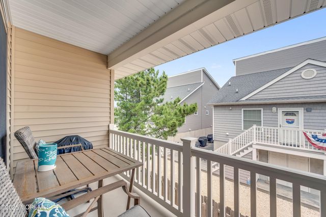 1820 E Pennsylvania Avenue E 4, Ortley Beach, NJ 08751