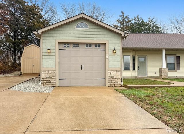 1510 Villa Drive, De Soto, MO 63020