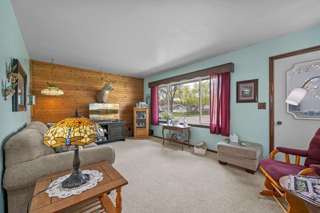 8721 Polk Street NE, Blaine, MN 55434