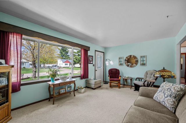 8721 Polk Street NE, Blaine, MN 55434