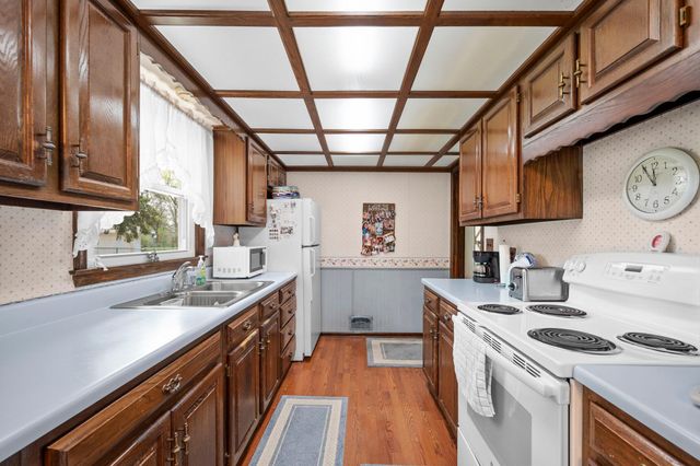 8721 Polk Street NE, Blaine, MN 55434