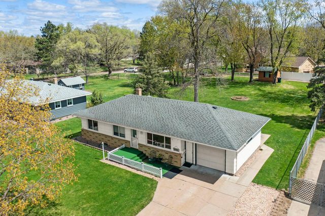 8721 Polk Street NE, Blaine, MN 55434