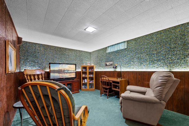 8721 Polk Street NE, Blaine, MN 55434