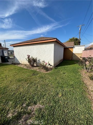 14118 S Zamora Avenue, Compton, CA 90222