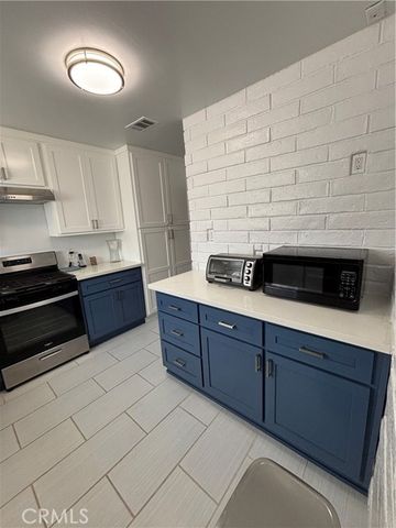 14118 S Zamora Avenue, Compton, CA 90222