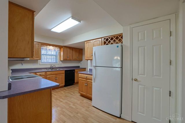 5581 Carlsbad Court, Fairfield, OH 45014